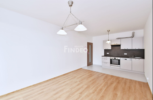 Pronájem bytu 2+kk/lodžie Harfa Park, 4.patro s výtahem, volné ihned