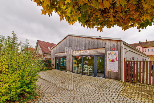 Pronájem obchodního prostoru v centru Dobříše, 37m2