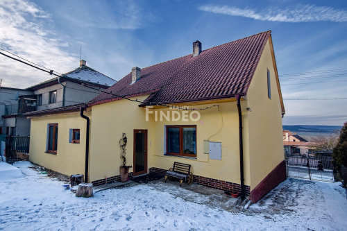 Prodej rodinného domu 4+1, Újezd