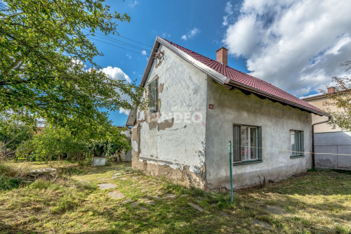 Prodej RD 2+1 Žleby, pozemek 569 m2