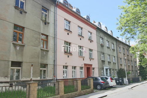 Pronájem bytu 2+kk Praha 4 Braník, nezařízený, volný ihned