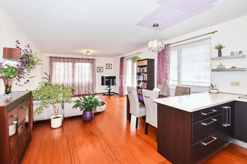 Prodej bytu 3+kk/2 balkony, gar.stání, Praha - Stodůlky