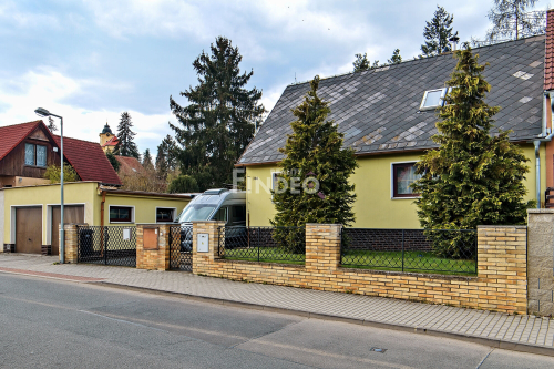 Pronájem rodinného domu Králův Dvůr